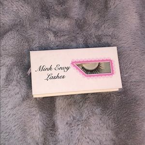 Mink lashes